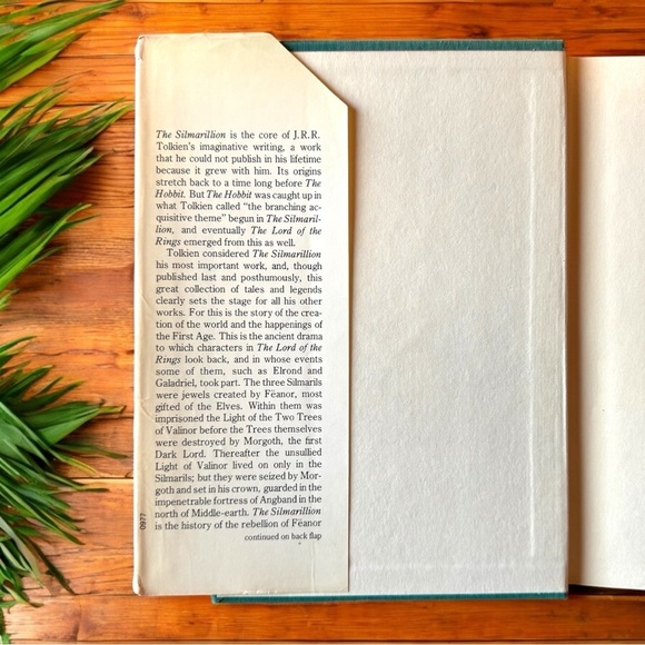 VINTAGE 1977 First American Edition — The Silmarillion by J.R.R. Tolkien - Picture 10 of 13